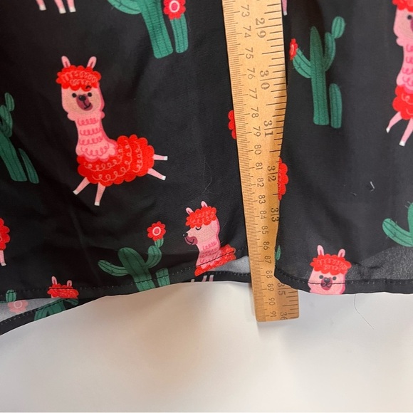 Paper Plane London llama print dress with attached belt size small/medium - Picture 14 of 15